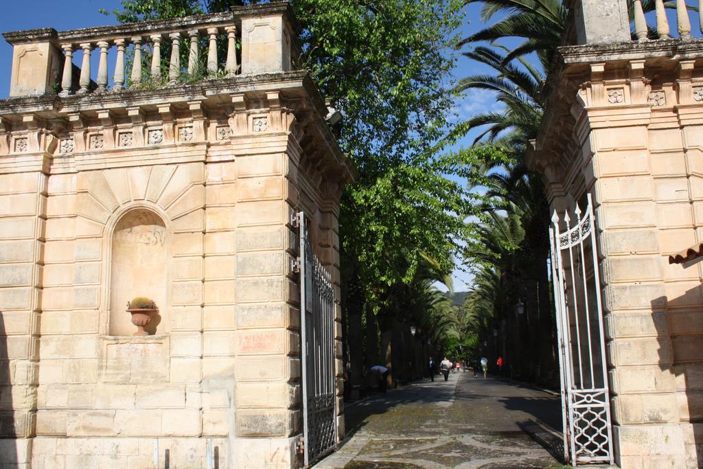 La Chiave Di Volta Bed and Breakfast Ragusa Buitenkant foto